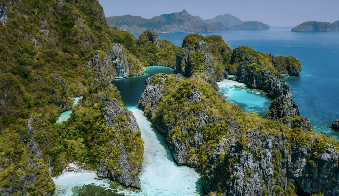 Club Paradise Resort Palawan overwater bungalows